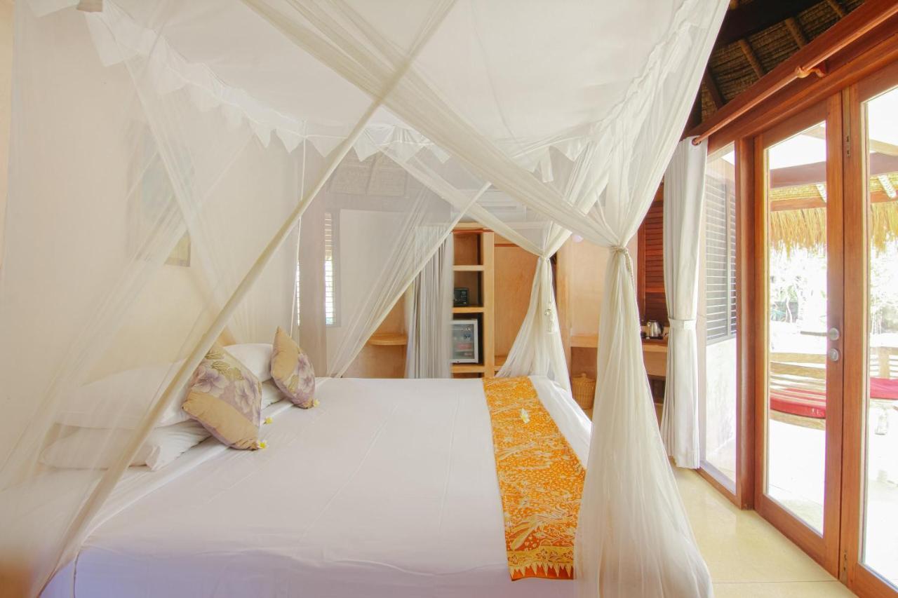 Le Nusa Beach Club Lembongan Extérieur photo