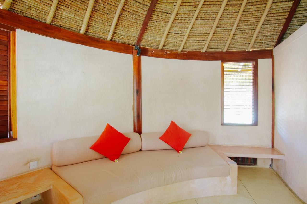 Le Nusa Beach Club Lembongan Extérieur photo