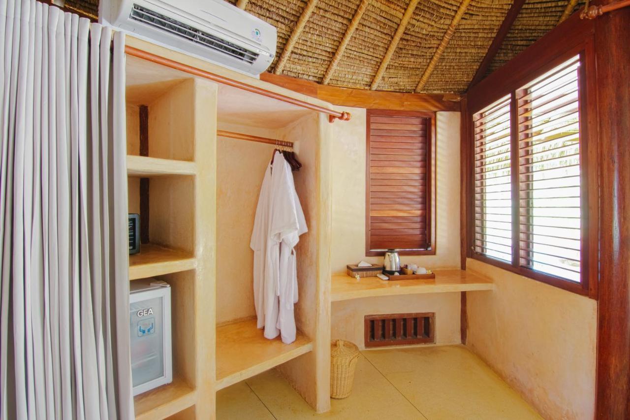 Le Nusa Beach Club Lembongan Extérieur photo