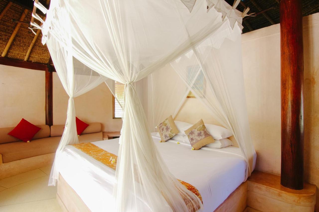 Le Nusa Beach Club Lembongan Extérieur photo