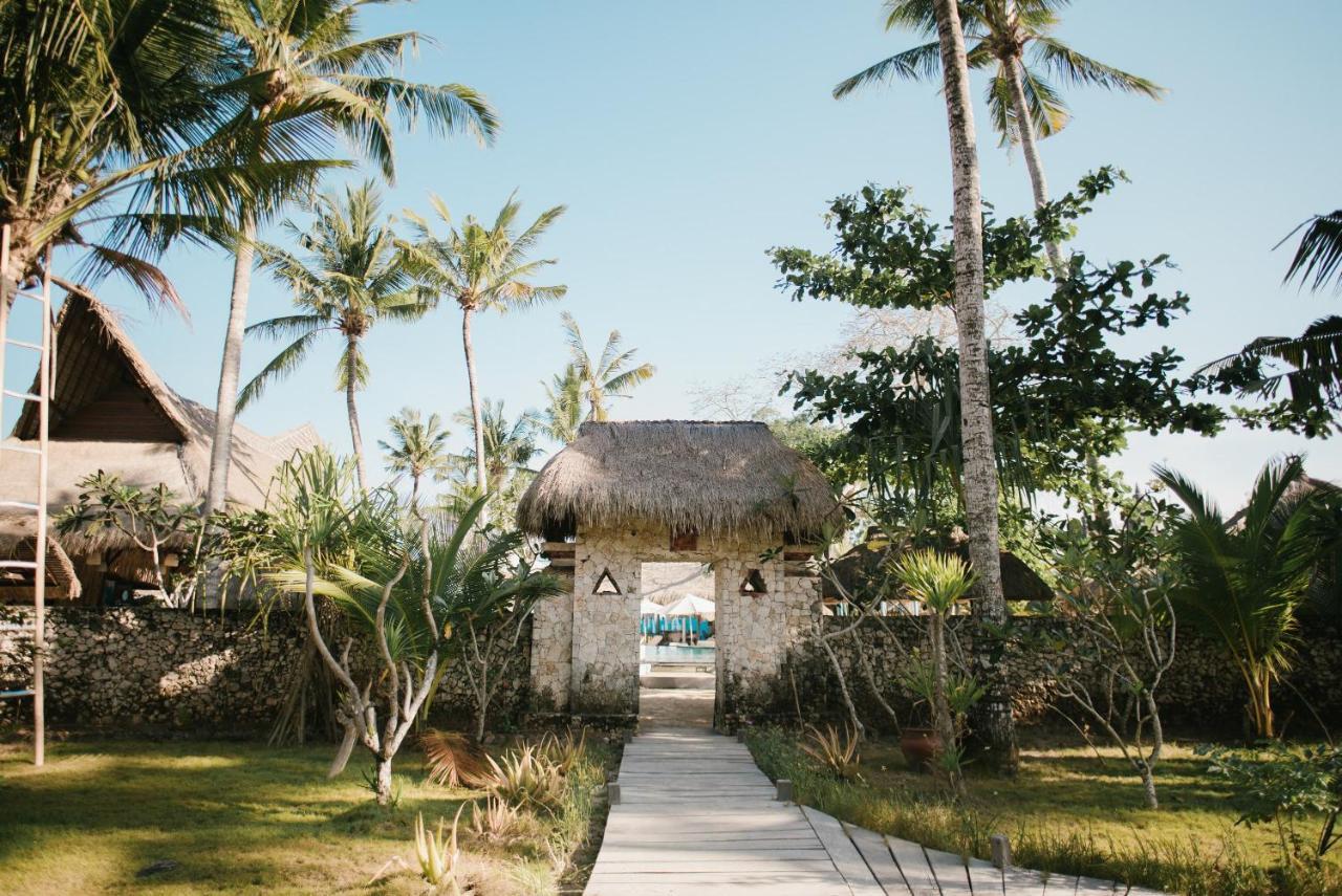 Le Nusa Beach Club Lembongan Extérieur photo