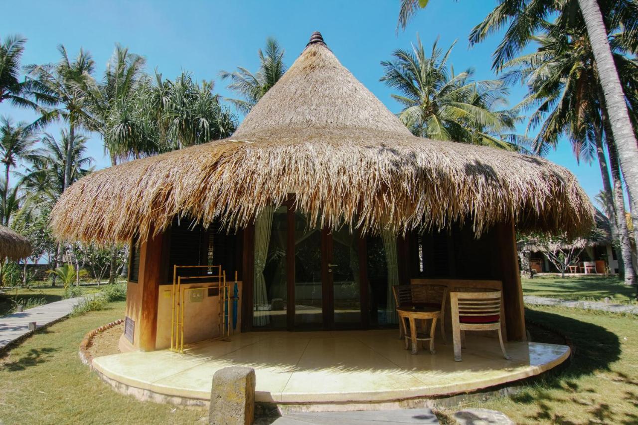 Le Nusa Beach Club Lembongan Extérieur photo