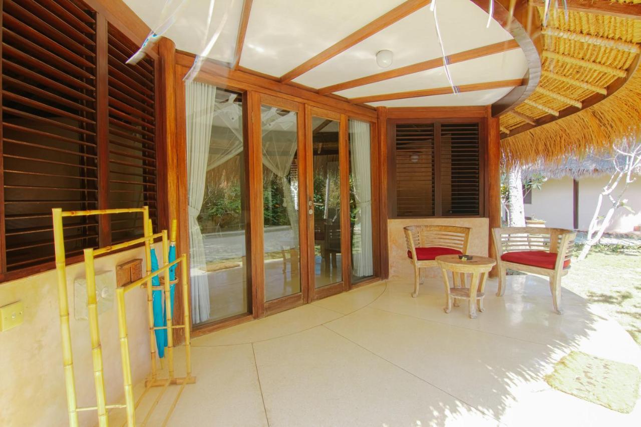 Le Nusa Beach Club Lembongan Extérieur photo